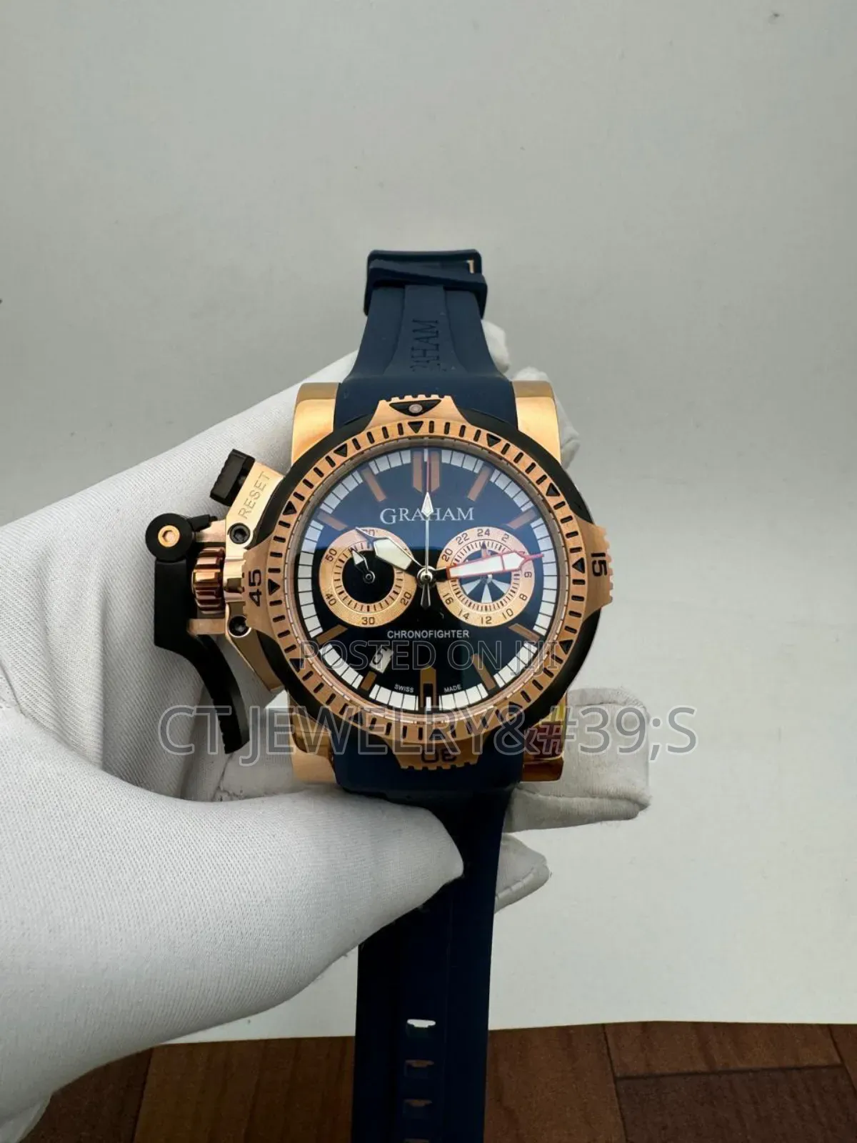 Graham Chronofighter, Left-side Trigger For The Chronograph Function.
