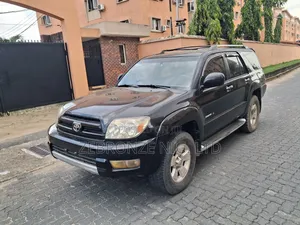 Toyota 4-Runner Limited 4x4 V6 2006 Black