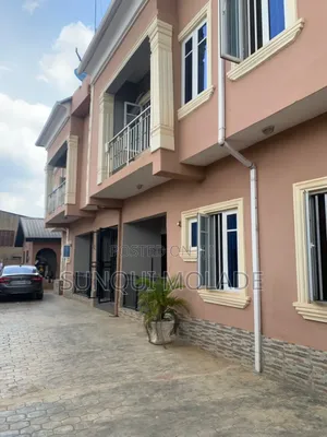 Mini Flat in Yakoyo/Alagbole for rent
