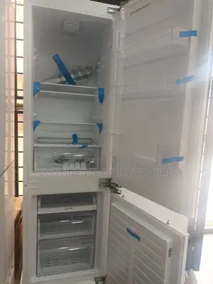 Intergrated/ Built In Fridge Freezer