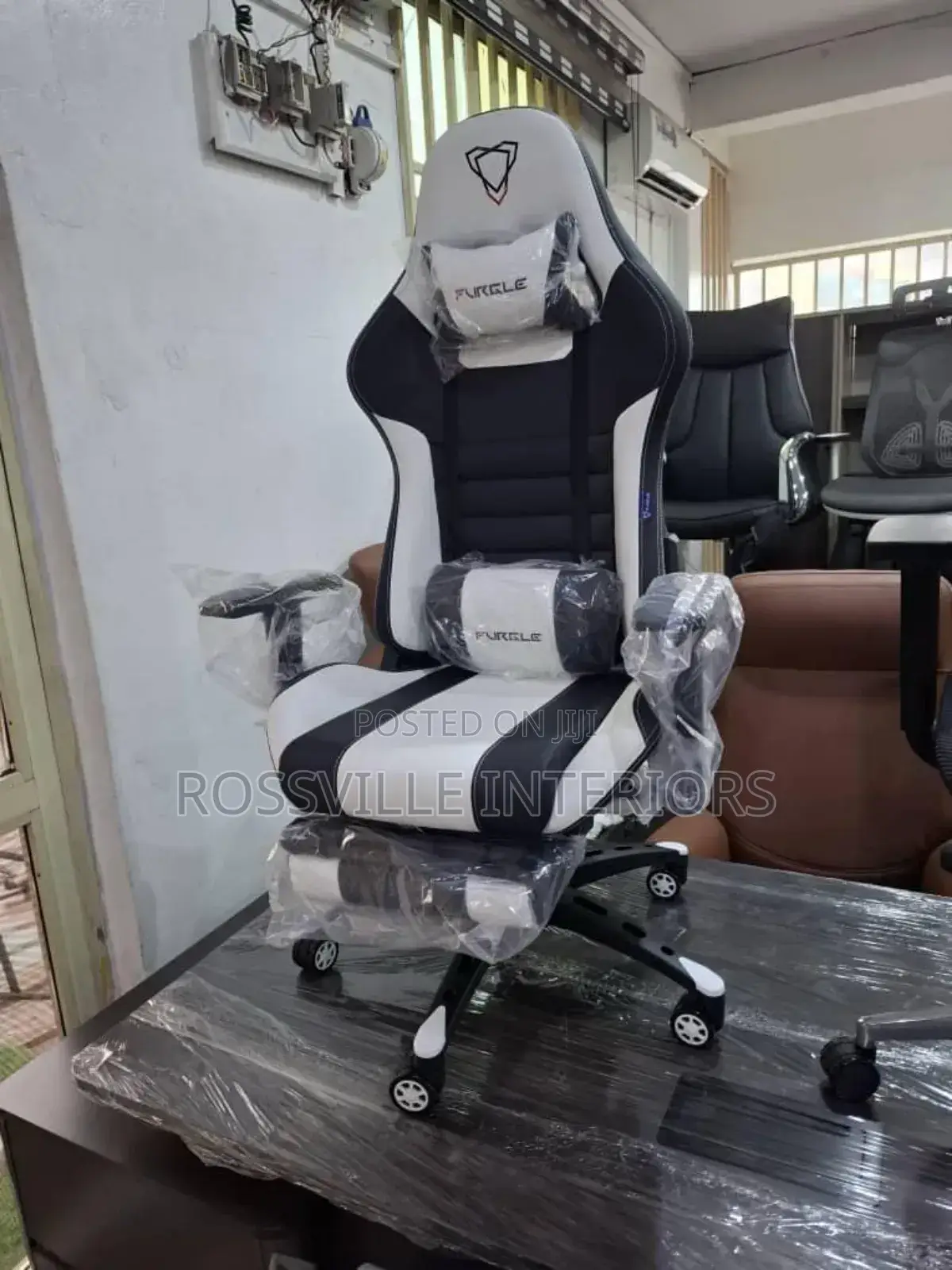Executive Office Chair/Gaming Chair
