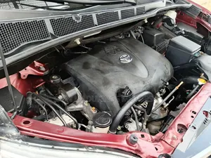 Toyota Sienna XLE AWD (3.5L 6cyl 8A) 2018 Burgundy