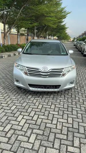 Toyota Venza 2009 Silver