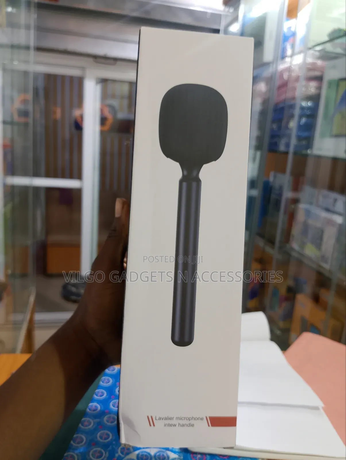Microphone