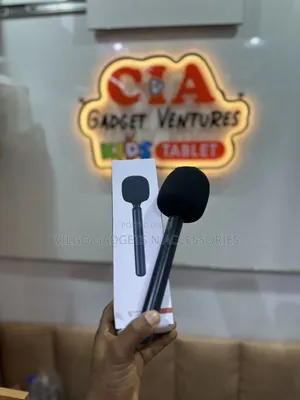 Microphone