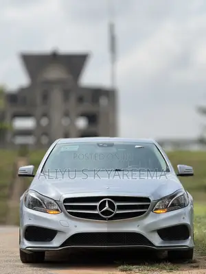 Mercedes-Benz E350 Base 4Matic Sedan AWD (3.5L 6cyl 7A) 2015 Blue