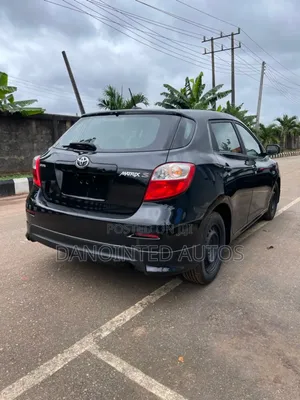 Toyota Matrix S Hatchback AWD (2.4L 4cyl 4A) 2010 Black