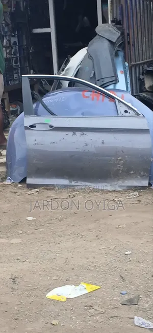 Empty Front Door Honda Accord 2013 / 2016
