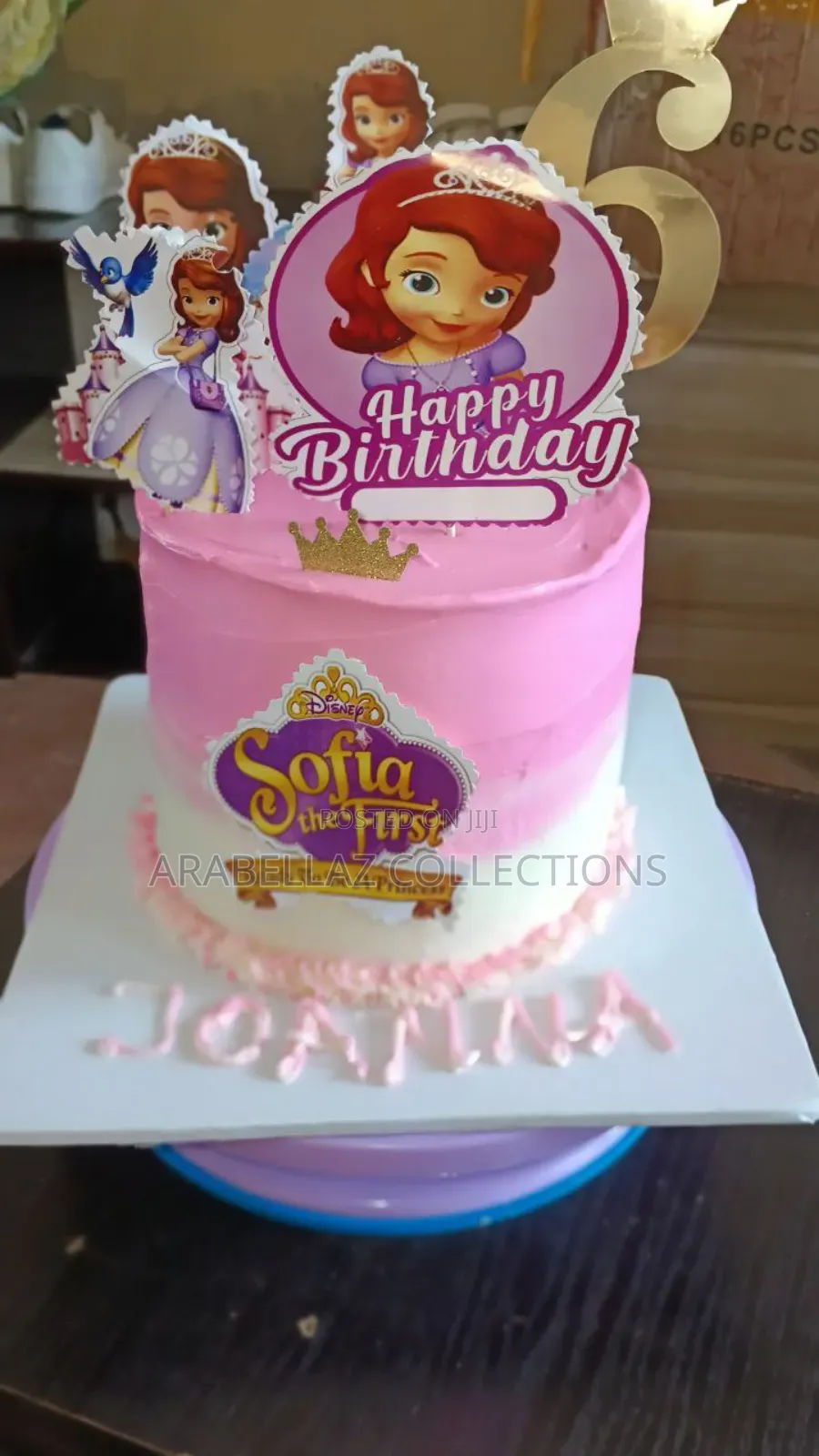 Different Cakes Available in Different Sizes