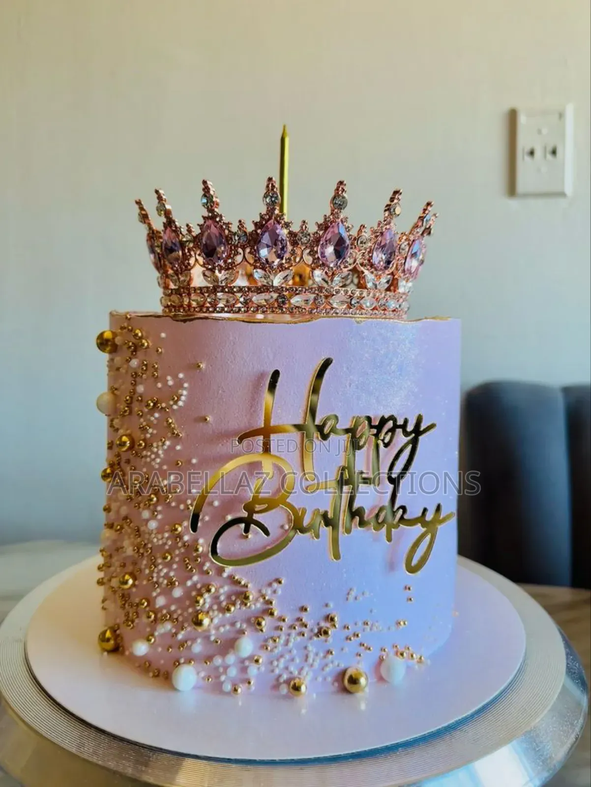 Different Cakes Available in Different Sizes