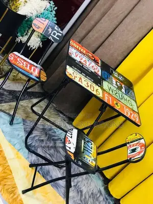 Foldable 1929nost Table and Chair Set