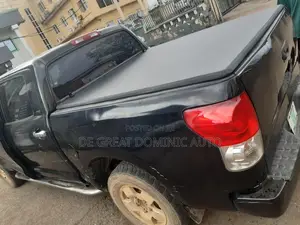 Reather Folding Boot Cover for Toyota Tundra