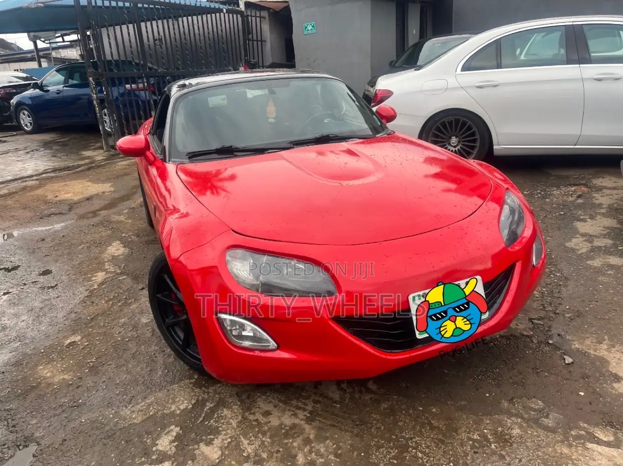 Mazda MX-5 2012 Red