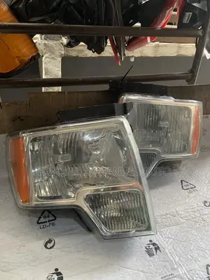 Headlamp Ford F150 2010