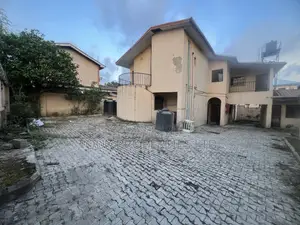 5bdrm Duplex in Garki 2 for sale