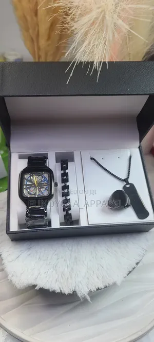 Fashionable Male Wrist Watch Combo.