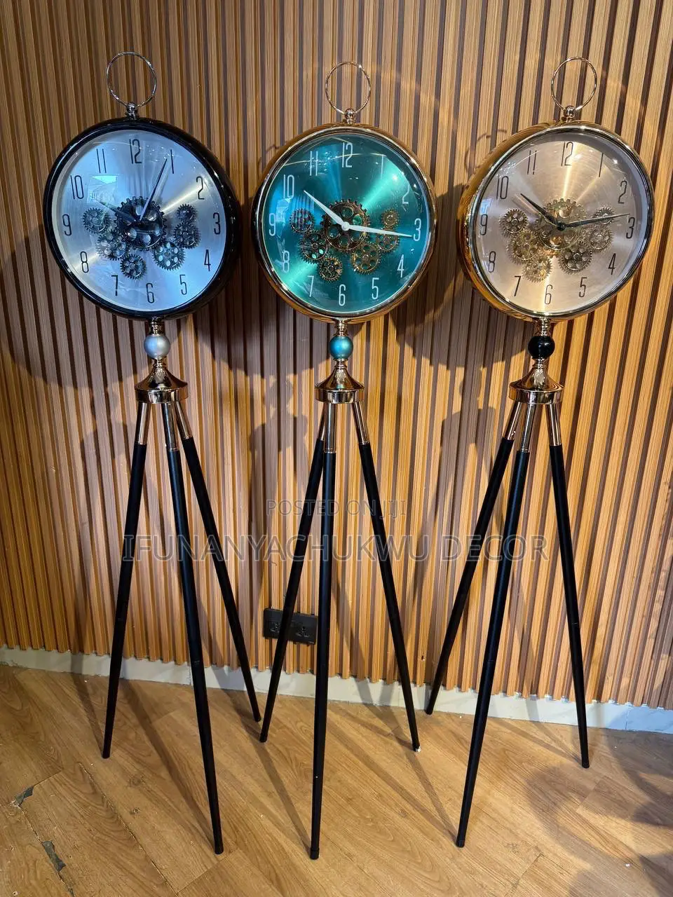 High Quality Standing Wall Clock