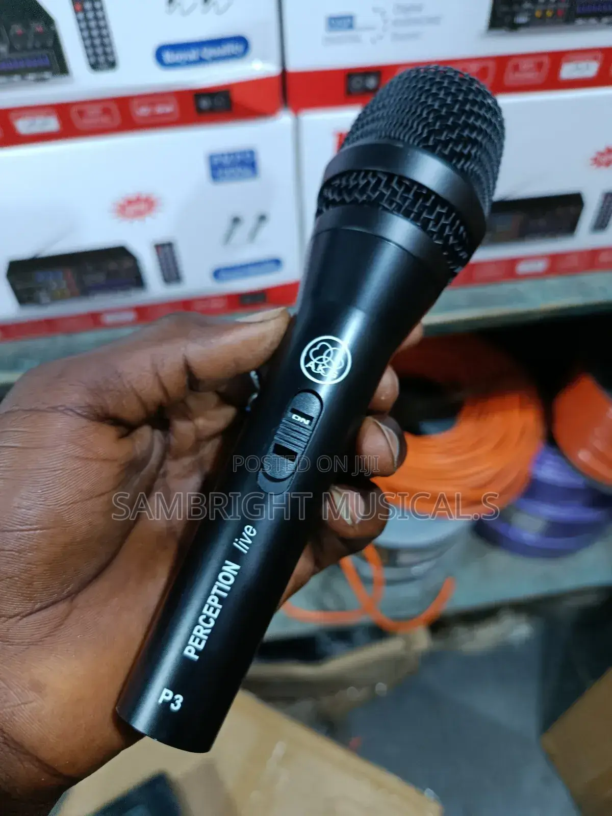 Akg P-3s Wired Microphone
