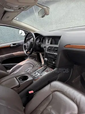 Audi Q7 3.0T Premium Quattro 2011 Black
