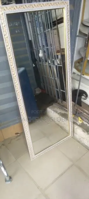 Quality Hanging Glass