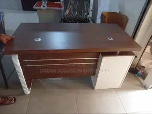 Standard 1.4 Meter Office Table