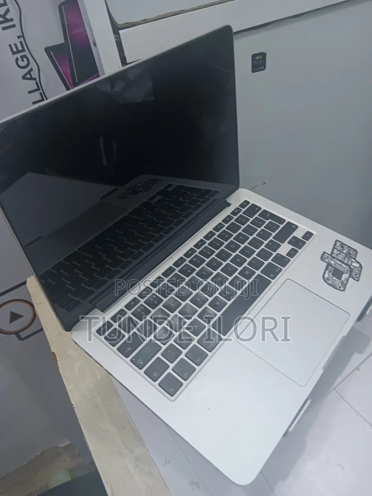 Laptop Apple MacBook Pro 2015 8GB Intel Core I5 SSD 512GB