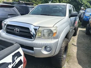 Toyota Tacoma Access Cab V6 2010 Silver