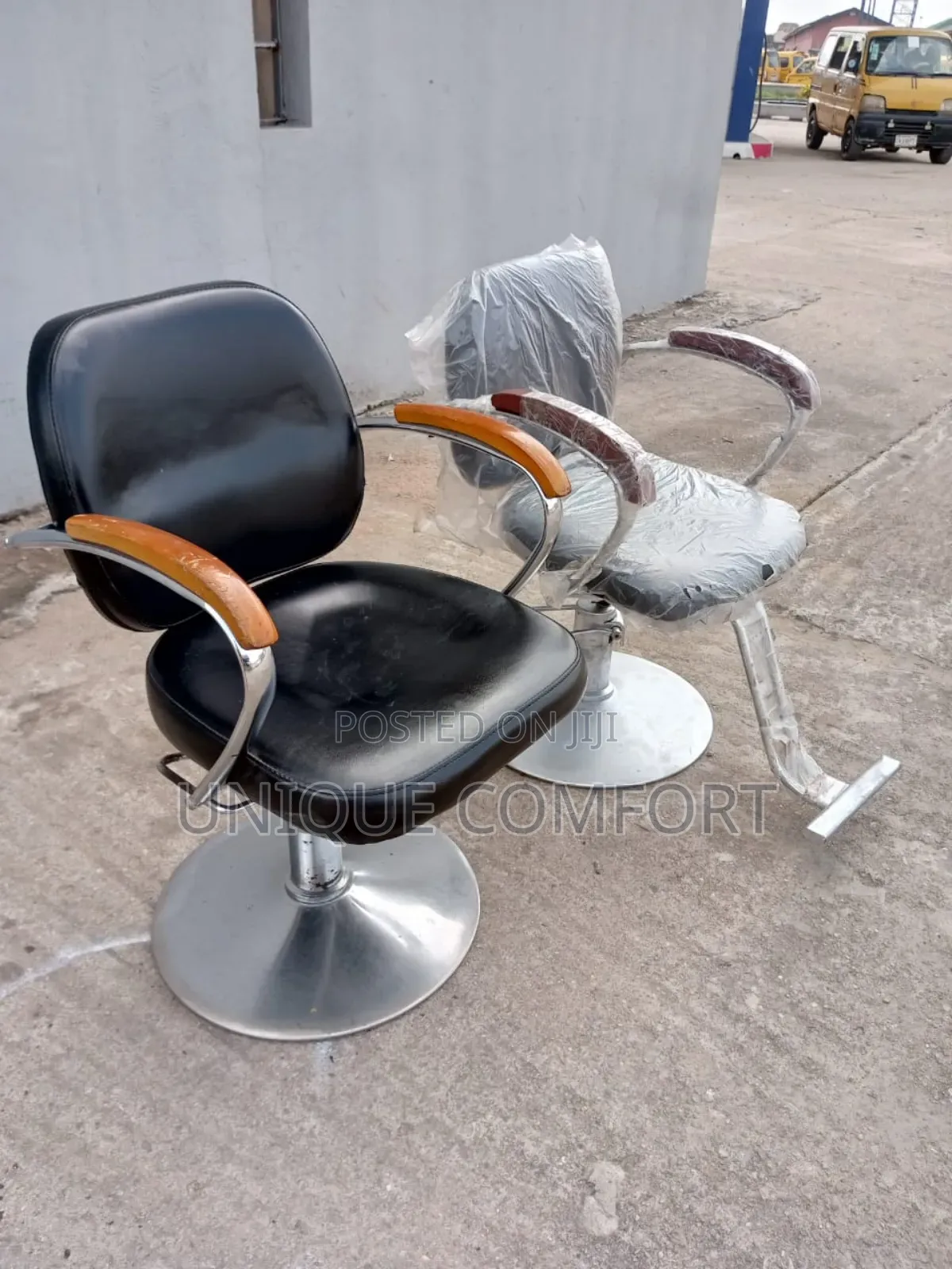 Salon Rolling Barber Chairs ( Both)