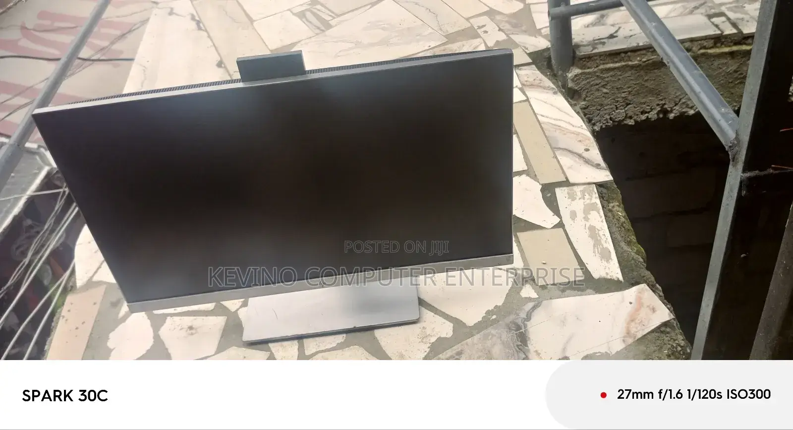 Elite Display Frameless HP Monitor