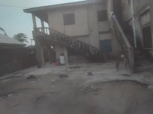 Bakery for Lease at Igbo-Olomu Off Owutu Ishawo Road via Agric Bus / S