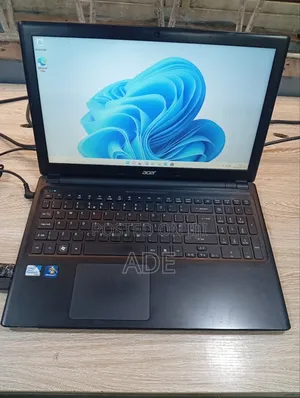 Laptop Acer Aspire V5-531 8GB Intel Pentium HDD 320GB
