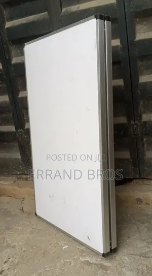 Large Foldable Table
