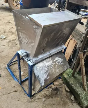 Cassava Grinding Mill