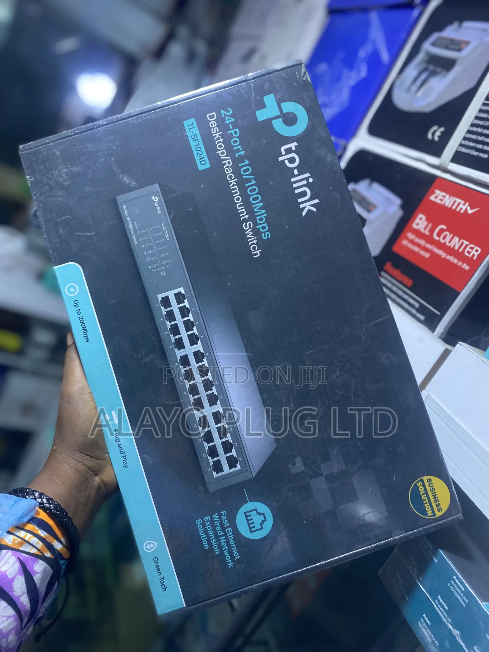 Desktop/Rackmount Switch