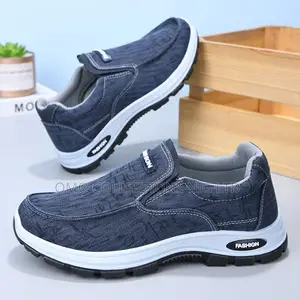 Blue Denim Men’S Slip-on Sneakers – Comfortable and Stylish