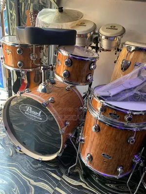 Pearl Roadshow 5 Set Drum With Pearl Cymbal/ Hi-Hat