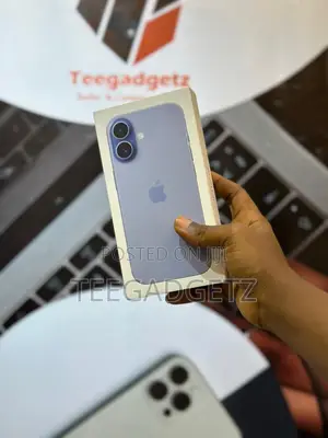 New Apple iPhone 17 256 GB Blue