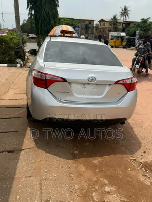 Toyota Corolla LE Eco Premium 4dr Sedan (1.8L 4cyl CVT) 2015 Silver