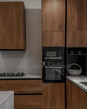 Luxury 2 Bedroom With Pool, Ps5, Gym, Balconies, Snooker