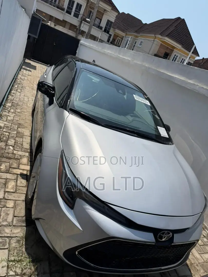 Toyota Corolla Hatchback 2021 Silver