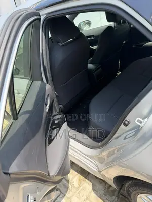 Toyota Corolla Hatchback 2021 Silver