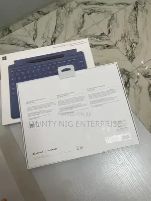 Microsoft Surface Pro Keyboard Cover With Slim Pen 2 (Sapphire)