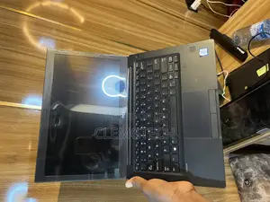Laptop Dell Latitude 7280 8GB Intel Core i5 SSD 256GB