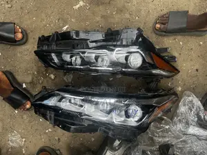 Set Headlamp Avalon 2019-2022