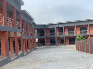 1bdrm Apartment in Nkwelle Ezunaka, Oyi for rent