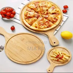 Round Wooden Pizza Plate