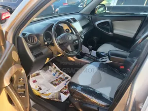 Toyota RAV4 3.5 Limited 2011 Silver