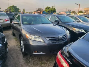 Toyota Camry LE 4dr Sedan (2.4L 4cyl 5A) 2008 Gray