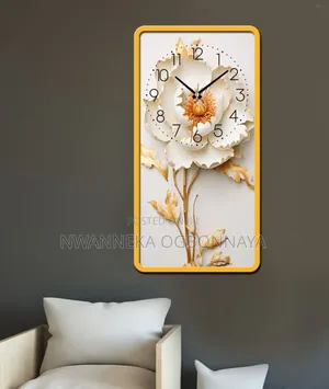 New Light Luxury Living Room Wall Clock