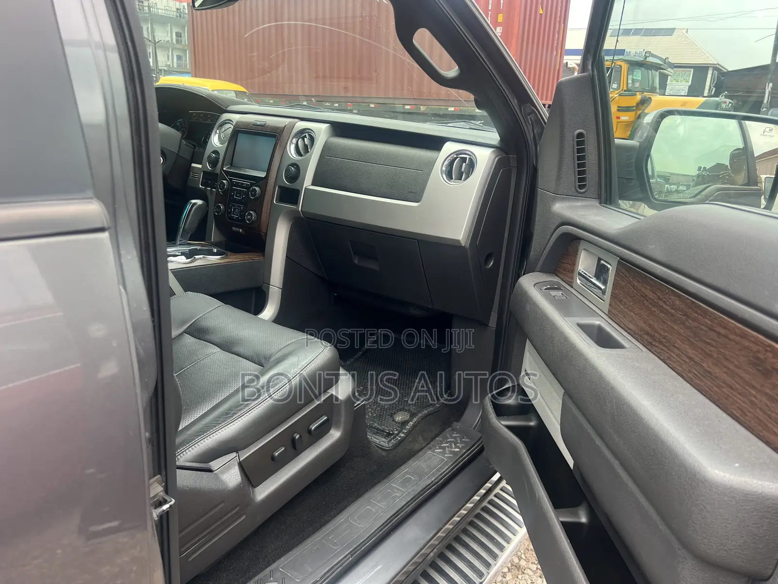 Ford F-150 XLT 2013 Gray
